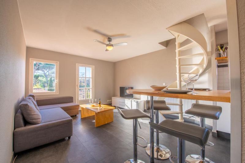 Nice Apt Near Bouillabaisse Beach — отель в Сент-Тропезе, Франция