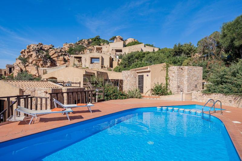 Violetta 5 a Costa Paradiso - Lussuosa Villa con Piscina