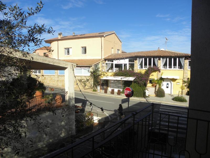 Petra Magica a San Pantaleo - Appartamento con Vista