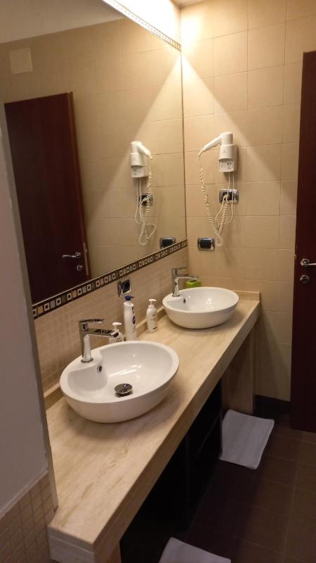 Stefano House Roma 2 — отель в Риме, Италия