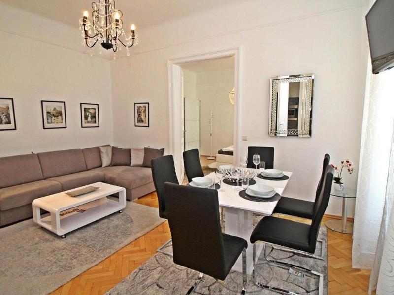 Ferienwohnung Kings — отель с удобствами в вене