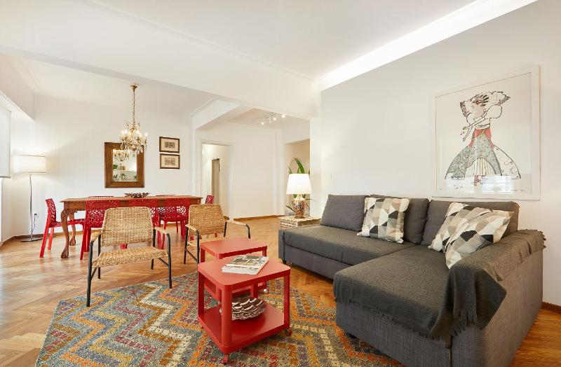Chloe Boutique Apartments Nikis — забронировать отель в Афины