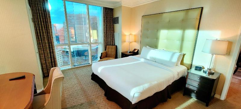 Awesome The Signature MGM condo with Strip view. No resort fee! — забронировать отель в Лас Вегасе