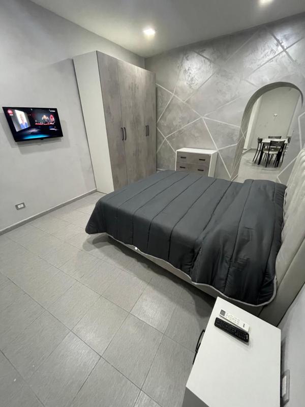 Sant'Arcangelo House — отель с удобным расположением в Неаполе