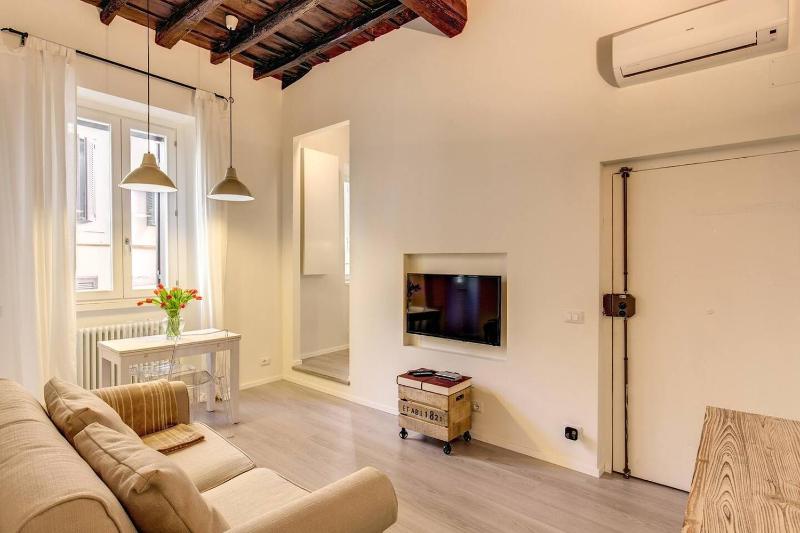 Trastevere Bright Apartment — отель в Риме, Италия