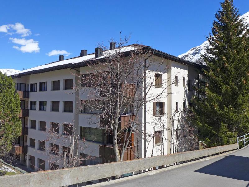 Apartment Chesa Arlas E2 by Interhome — отель с удобствами в Санкт-Морице