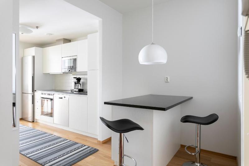 POISTA 2ndhomes Cozy 1BR apartment with Balcony by the Central Station — комфортный отель в Хельсинки