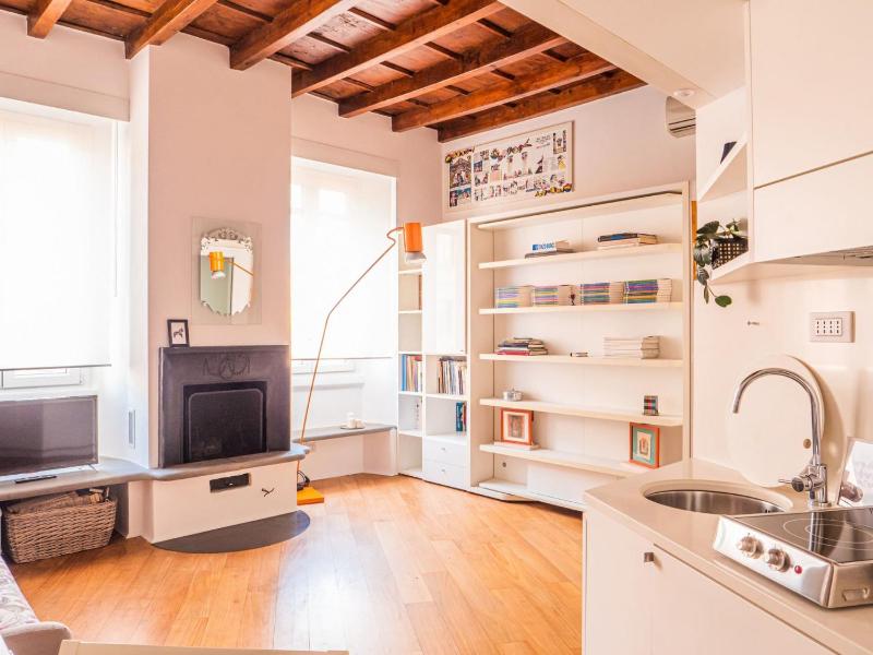 The Best Rent - Apartment close to Navigli — отель в Милане, Италия
