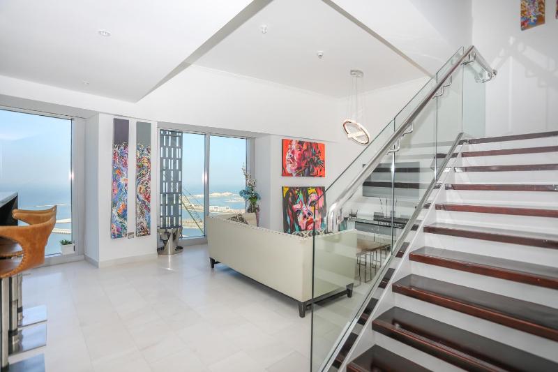 Penthouse in Dubai Marina , Cayan tower , sea view — комфортный отель в Дубае