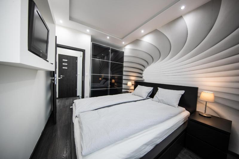 Spacious 3-room apartment with free parking — отель с удобным расположением в Будапеште