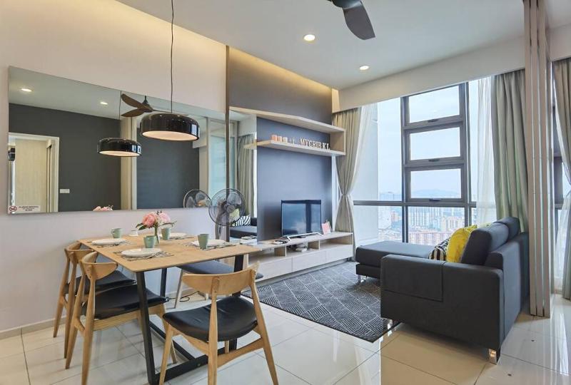 MyCribKL The Robertson 2 Bedroom Bukit Bintang — отель с удобным расположением в Куала-Лумпуре