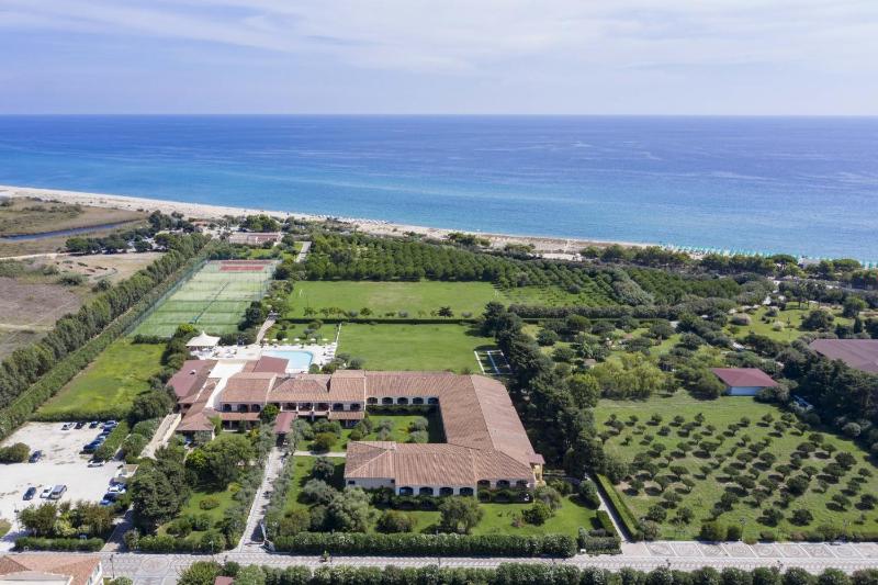 Sentido Orosei Beach - Lussuoso Resort sulla Spiaggia