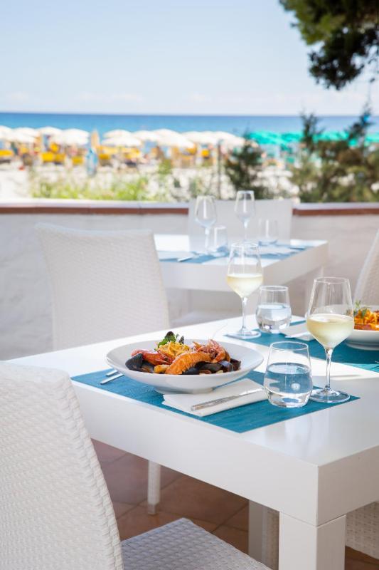 Tirreno Resort a Cala Liberotto - Lussuoso all-inclusive