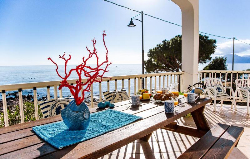 Terrazza Lungomare a Cala Gonone - Vista mare mozzafiato