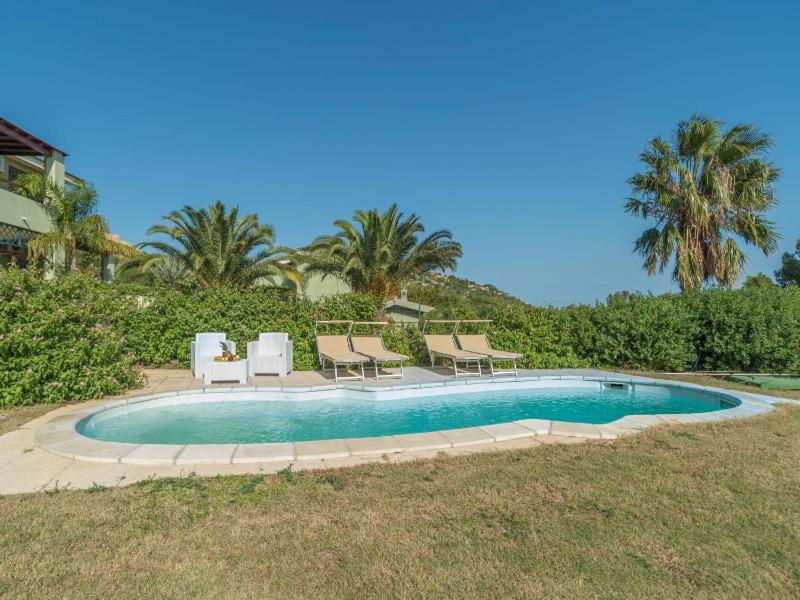 Stella a Costa Rei - Incantevole Appartamento con Piscina