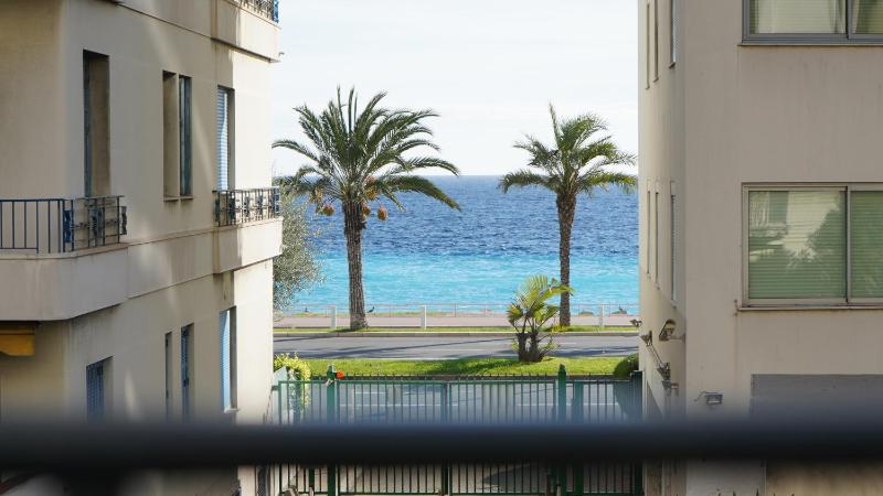 Cozy studio with a sea view — комфортный отель в Николь
