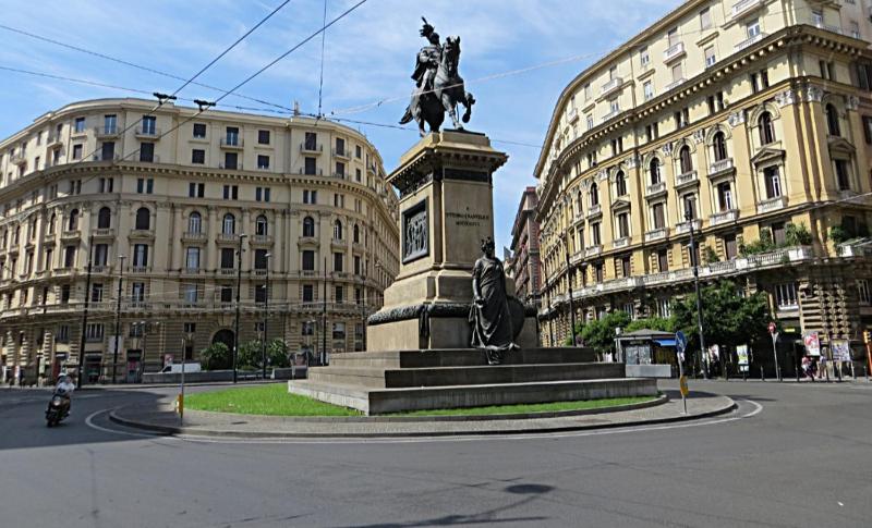 Цены на Napoli&Love Apartment Bovio Centro Storico в Неаполе