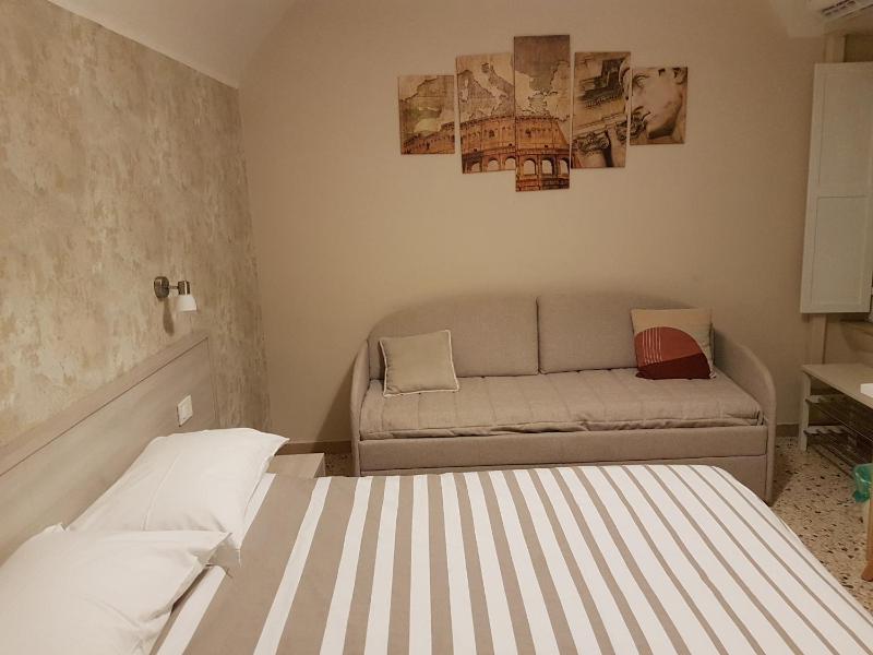 Цены на Beatus Viator Guest House в Риме