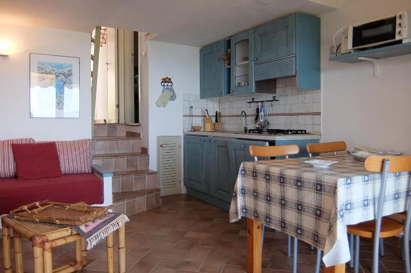 Villino Elisa a Costa Paradiso - Affascinante casa con piscina