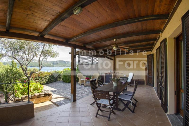 Incantevole Villa Vista Mare a Porto Mannu, Palau