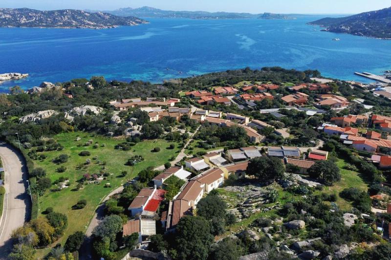 Splendido Villino Vista Mare a Vecchio Marino, Palau