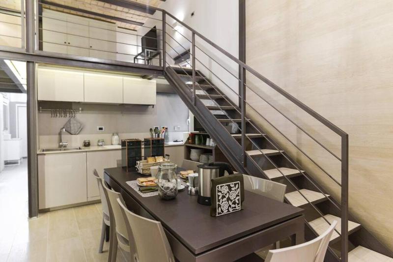 Luxury Home Vittoria — комфортный отель в Риме