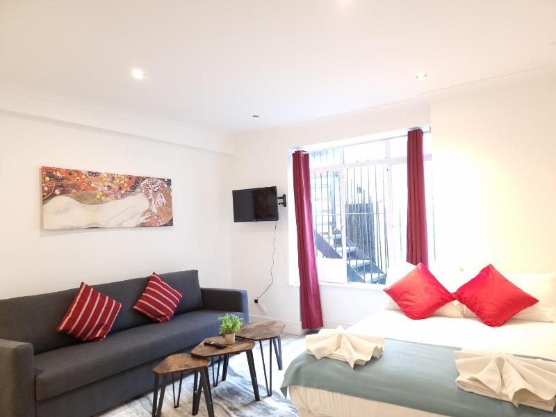 F23-Spacious Studio Fits 4 Near Paddington — отель в Лондоне, Соединенное Королевство