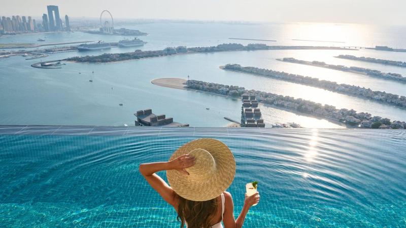 HVR THE PALM DUBAI — отель с удобствами в Дубае