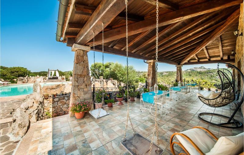 Villa di Lusso ad Arzachena - Esclusiva con piscina