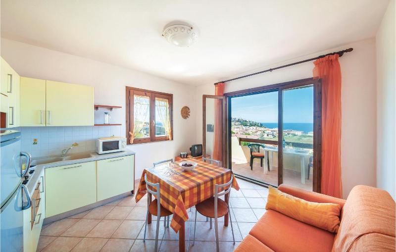 Lotar a Castelsardo - Appartamento con piscina vista mare