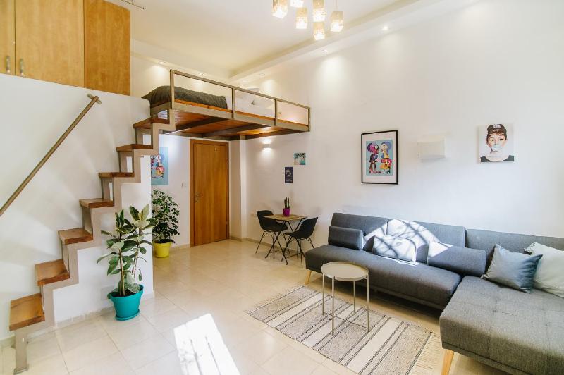 Bugrashov Beach Studios — отзывы гостей и цены