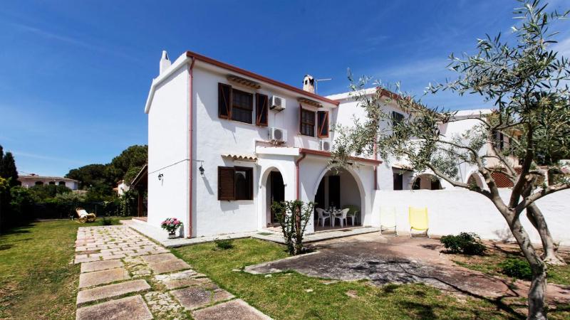 Aiosardegna a Porto Columbu - Accogliente casa vacanze