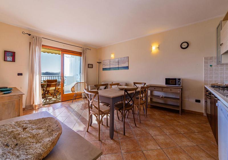 Residenze di Padule 02 - Romantico appartamento sul mare