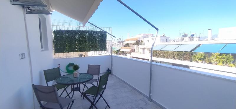 Experience a nice view appartment-heart of Athens — комфортный отель в Афины