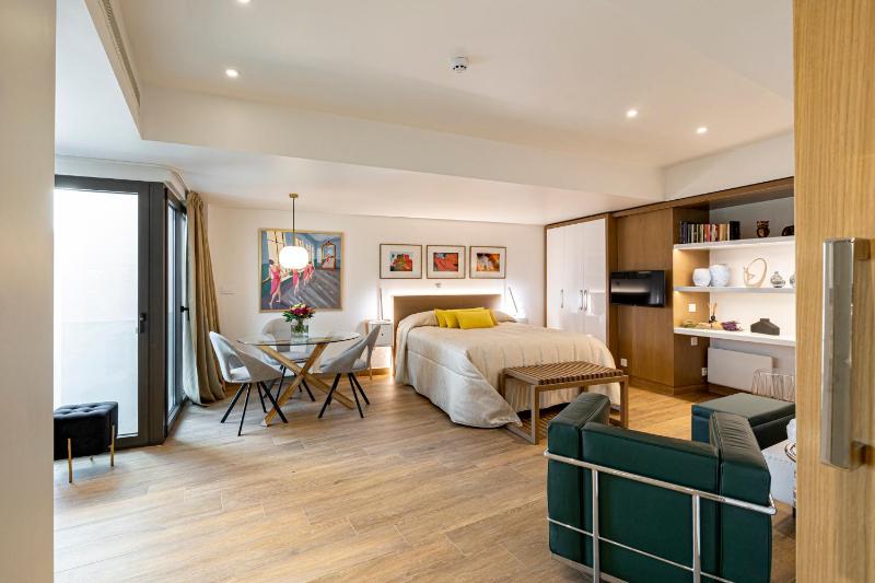 Цены на 202- HiEndAccomodation-TopLocation в Афины