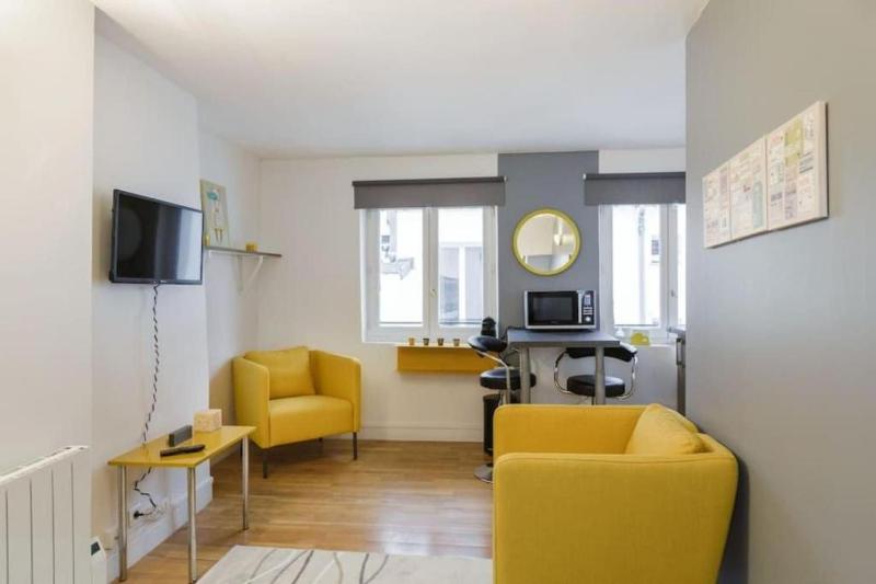 CMG Ledru-Rollin - Canal Saint Martin 3 — отель в Париже, Франция
