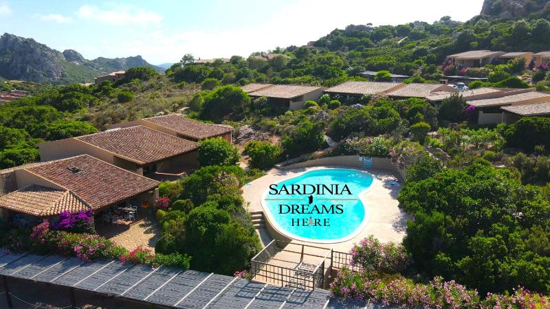 Villa Flavia a Costa Paradiso - Oasi con piscina