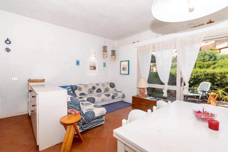 ANGOLO a Costa Paradiso - Casa Vacanze con Piscina