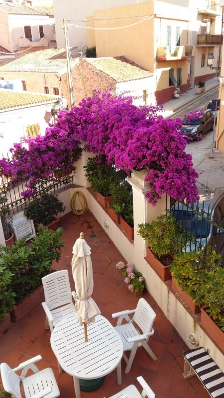 Villa Liberty a La Maddalena - Appartamento con Giardino