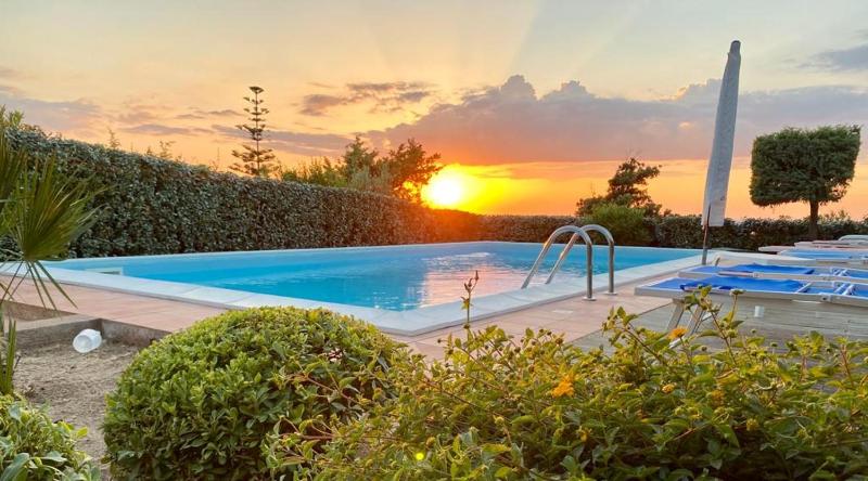 Residence Paradise a Costa Paradiso - Oasi con Piscina