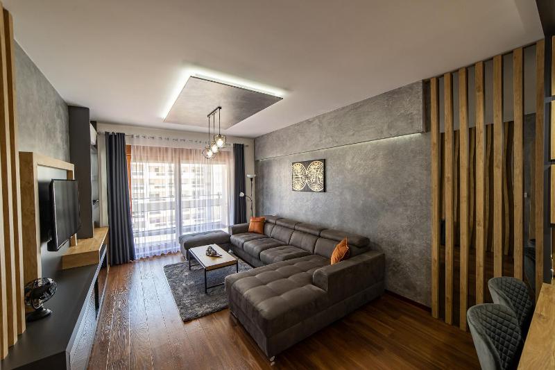 Apartments 28 Master Quart — отель в Подгорице, Черногория