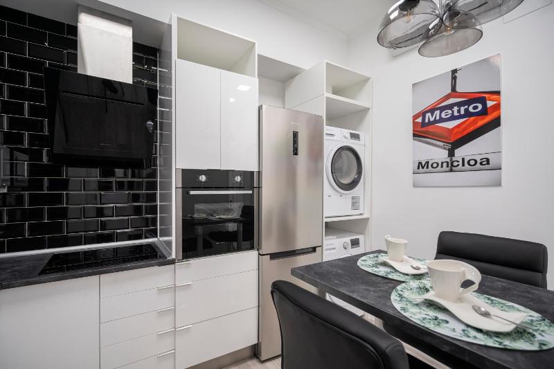 Moncloa Apartment — отель с удобным расположением в Мадриде