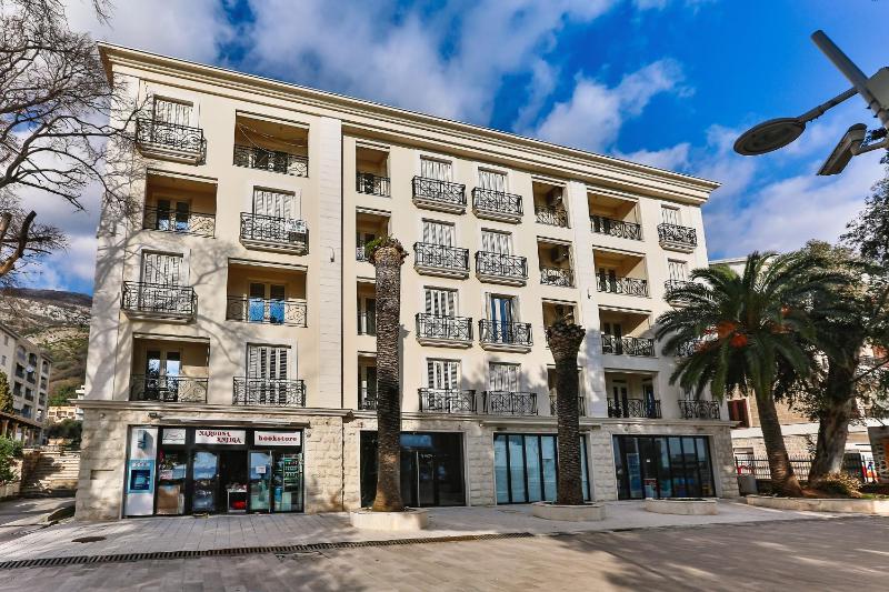Цены на Montesun Andrea Apartment Petrovac в Будва