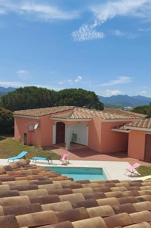 Villetta Gallura 13 a Budoni - Villa Fronte Mare