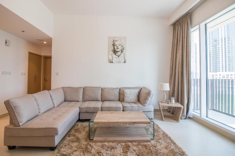 Цены на Fully Furnished with Stunning Location - 1BR CH106 в Дубае