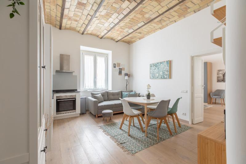 IFlat Saint Peter Bright Apartment — комфортный отель в Риме