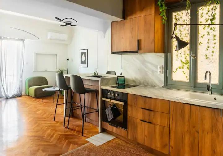 Museum Apartment - Fix A, Athens — отель в Афины, Греция