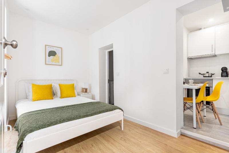 Цены на ALTIDO Charming Apartments near Necessidades Palace в Лиссабоне
