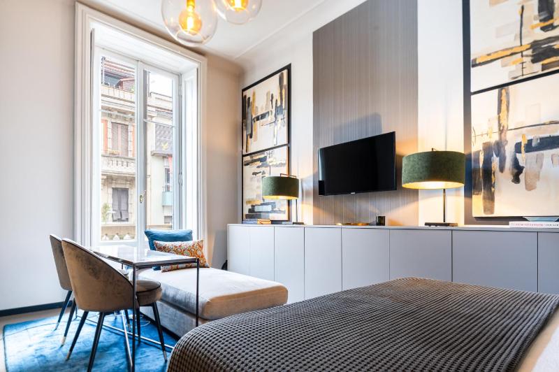 BnButler - Paganini Boutique Apartment — отель с удобствами в Милане