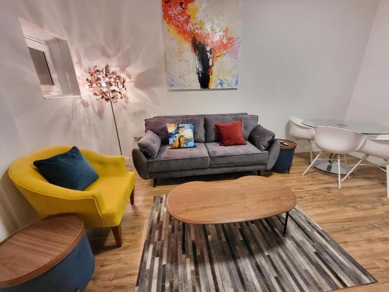 Цены на Garland Contemporary Central London Apartment в Лондоне
